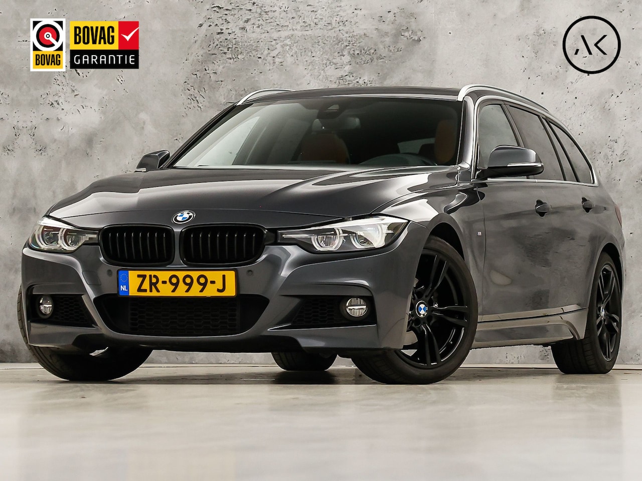 BMW 3-serie Touring - 318i M Sport Automaat (PANORAMADAK, M PAKKET, GROOT NAVI, CAMERA, DEALER ONDERHOUDEN, COGN - AutoWereld.nl