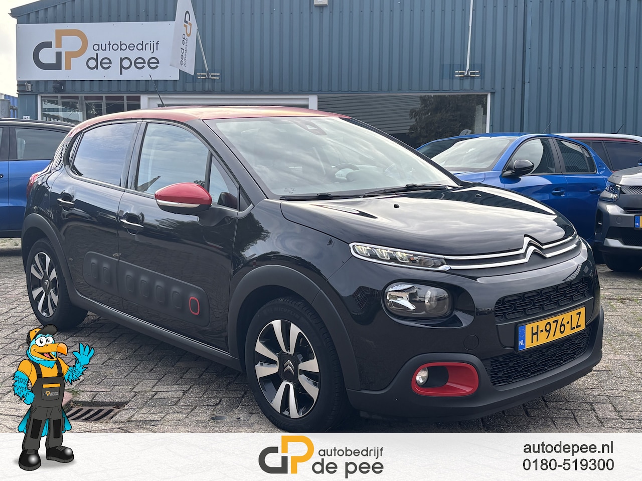 Citroën C3 - 1.2 PureTech S&S Feel Edition GARANTIE/CRUISE/CLIMA/CARPLAY/NAV/PARK.SENS./LICHTMETAAL rij - AutoWereld.nl