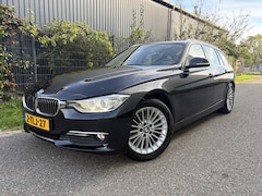 BMW 3-serie Touring - 316i High Executive / AUTOMAAT / NAVI / LEER / CRUISE / TREKHAAK