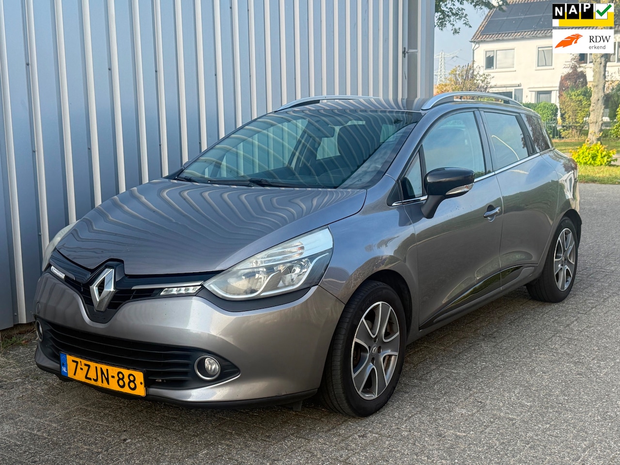 Renault Clio Estate - 1.5 dCi ECO Night&Day / 2015 - AutoWereld.nl
