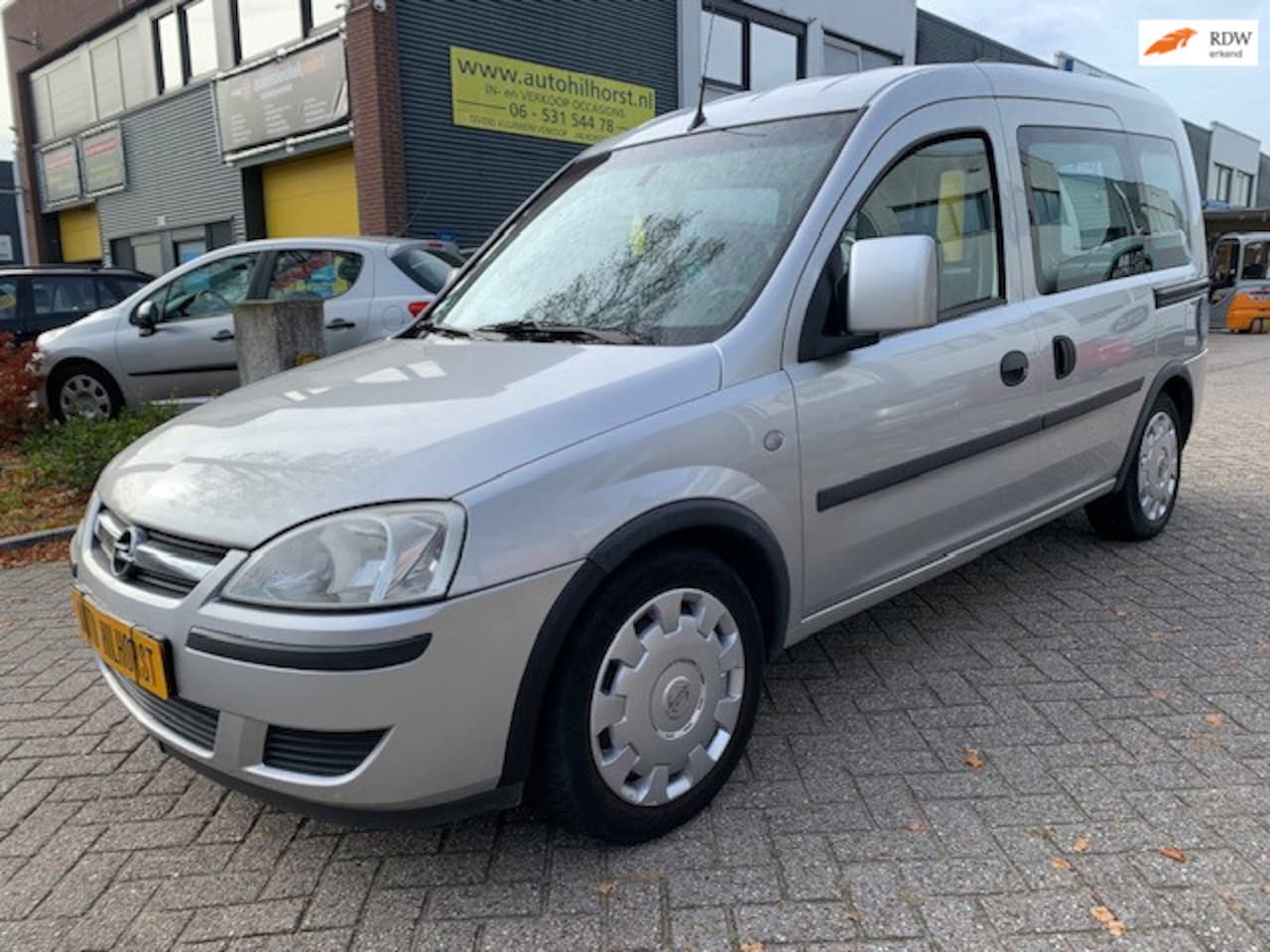 Opel Tour - 1.4-16V Enjoy ( Nederlandse auto, weinig km, nap, apk eind 2027 ) - AutoWereld.nl