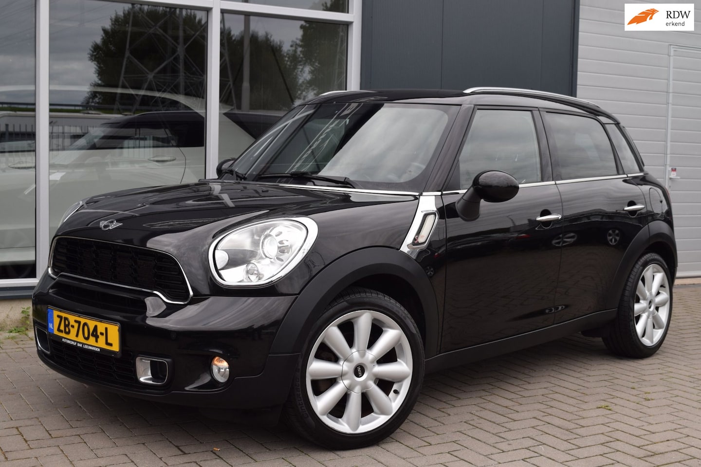 MINI Countryman - 2.0 Cooper SD ALL4 Chili | Xenon | Leder | APK 9-2027 - AutoWereld.nl