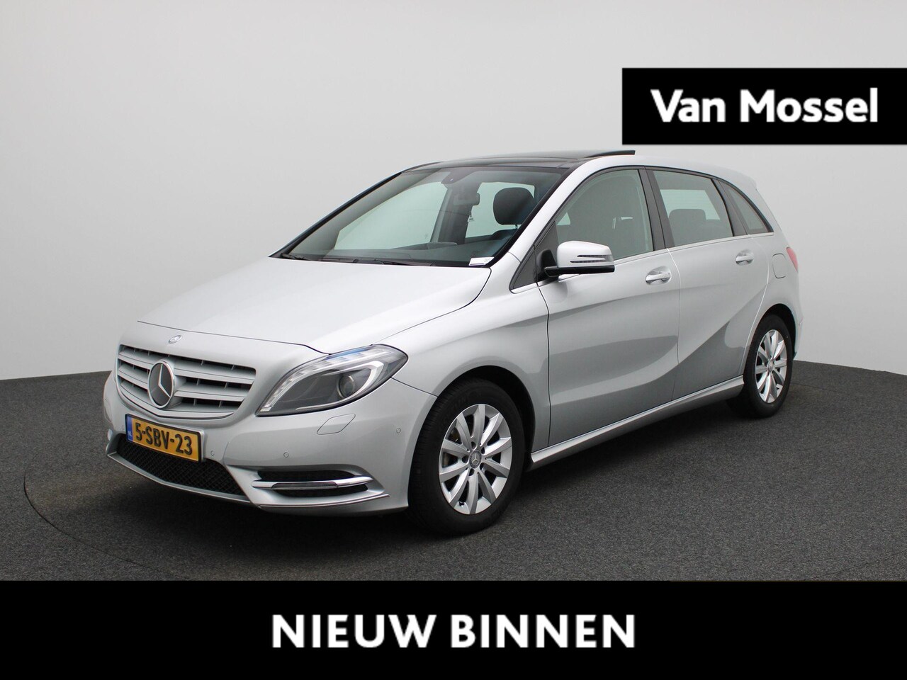Mercedes-Benz B-klasse - 180 Ambition | Wordt Verwacht | Airco | Parkeersensoren | Panoramadak | - AutoWereld.nl
