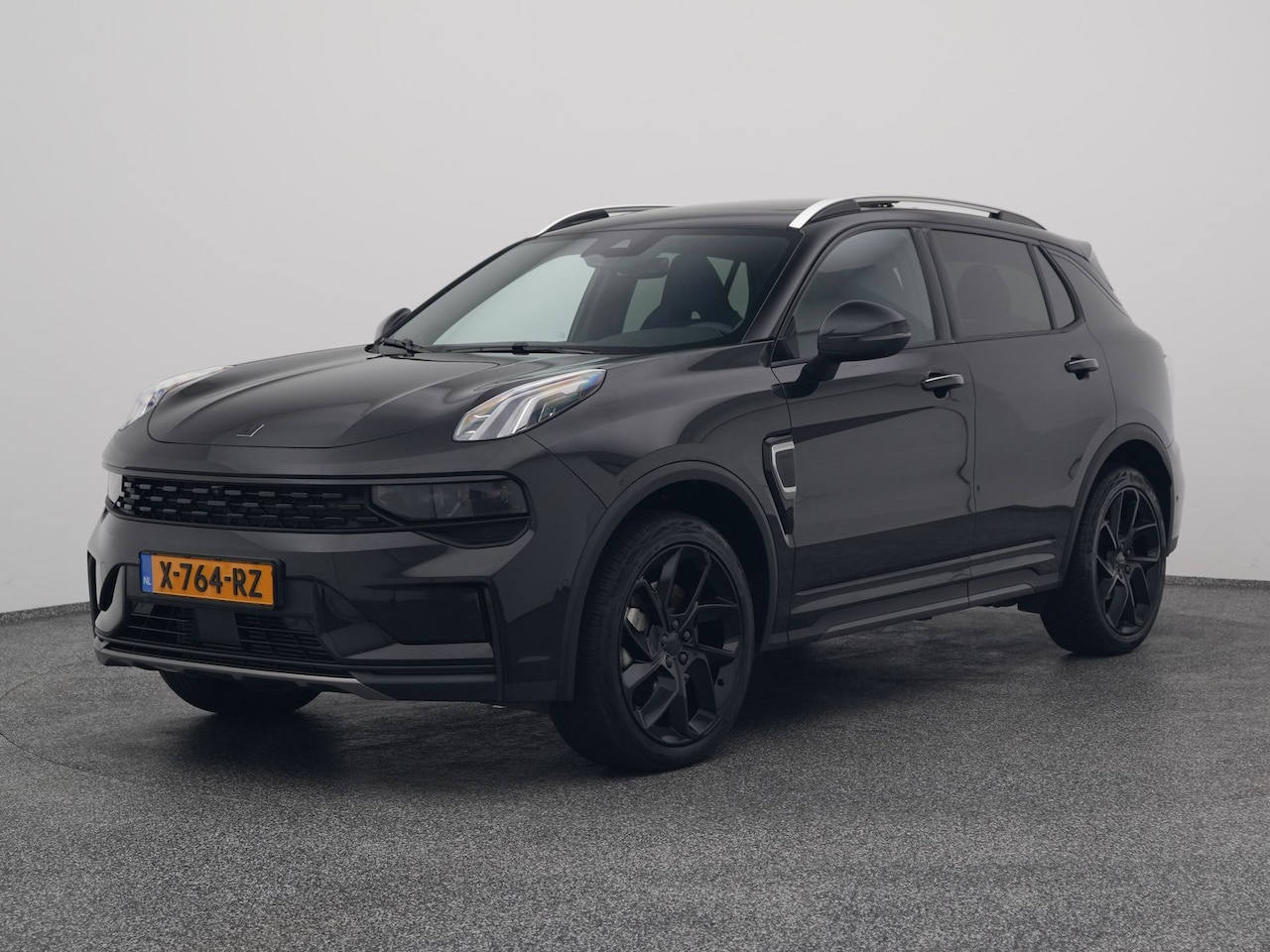 Lynk & Co 01 - 1.5 Plug-in Hybrid | 360° | BLACK | ZWARTE HEMEL | NLD AUTO - AutoWereld.nl