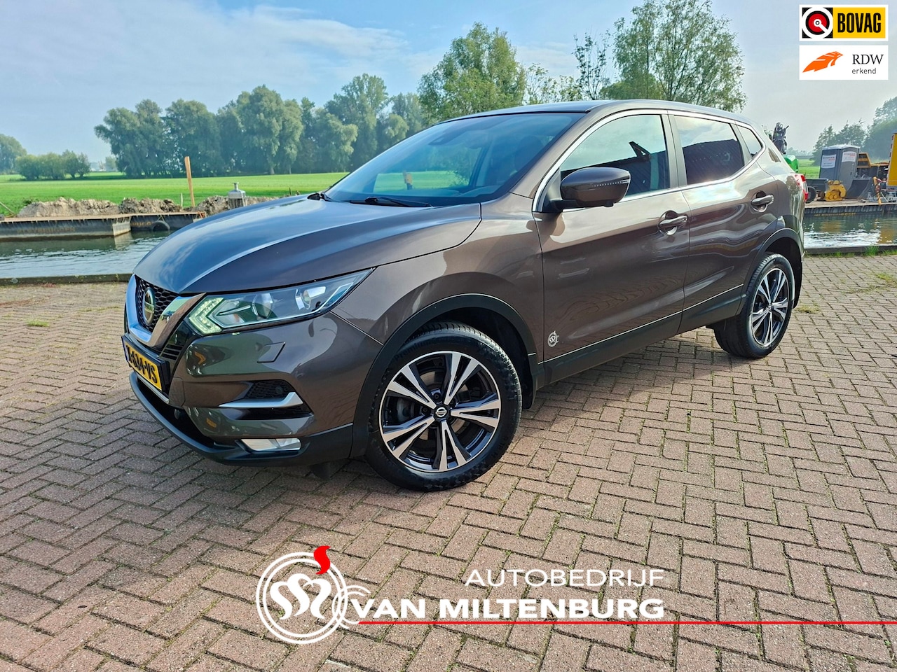 Nissan Qashqai - 1.3 DIG-T Business Ed. Clima 360 Camera Stoelverwarming - AutoWereld.nl
