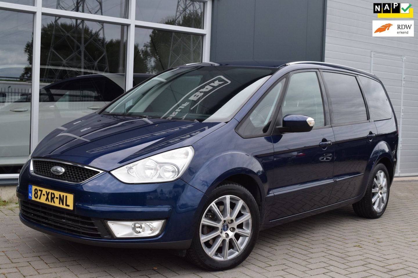 Ford Galaxy - 2.0-16V Trend | 7 Persoons | APK 9-2027 - AutoWereld.nl