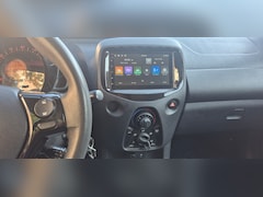Toyota Aygo - 1.0 VVT-i x-play NAP REGISTRATIE