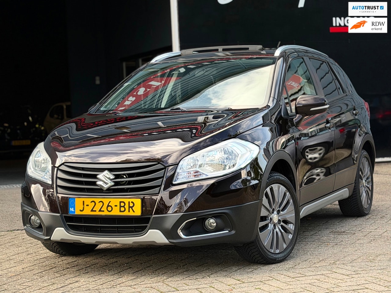Suzuki SX4 S-Cross - 1.6 Exclusive AUTOMAAT KEYLESS ENTRY-GO/PANO/PDC/CRUISE | KEURIGE AUTO ! - AutoWereld.nl