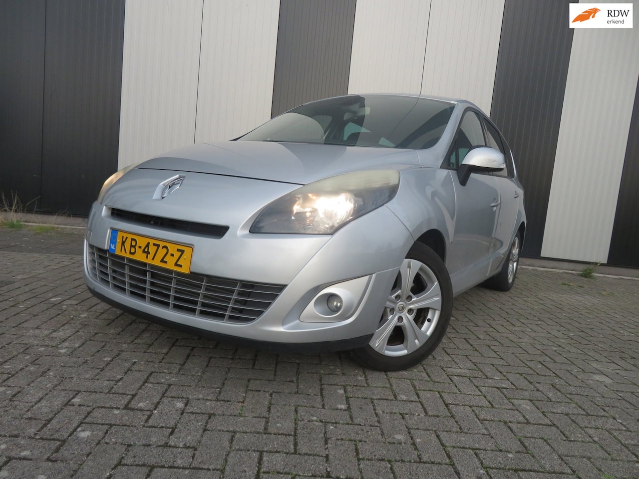 Renault Grand Scénic - 1.6 Dynamique 1.6 Dynamique - AutoWereld.nl