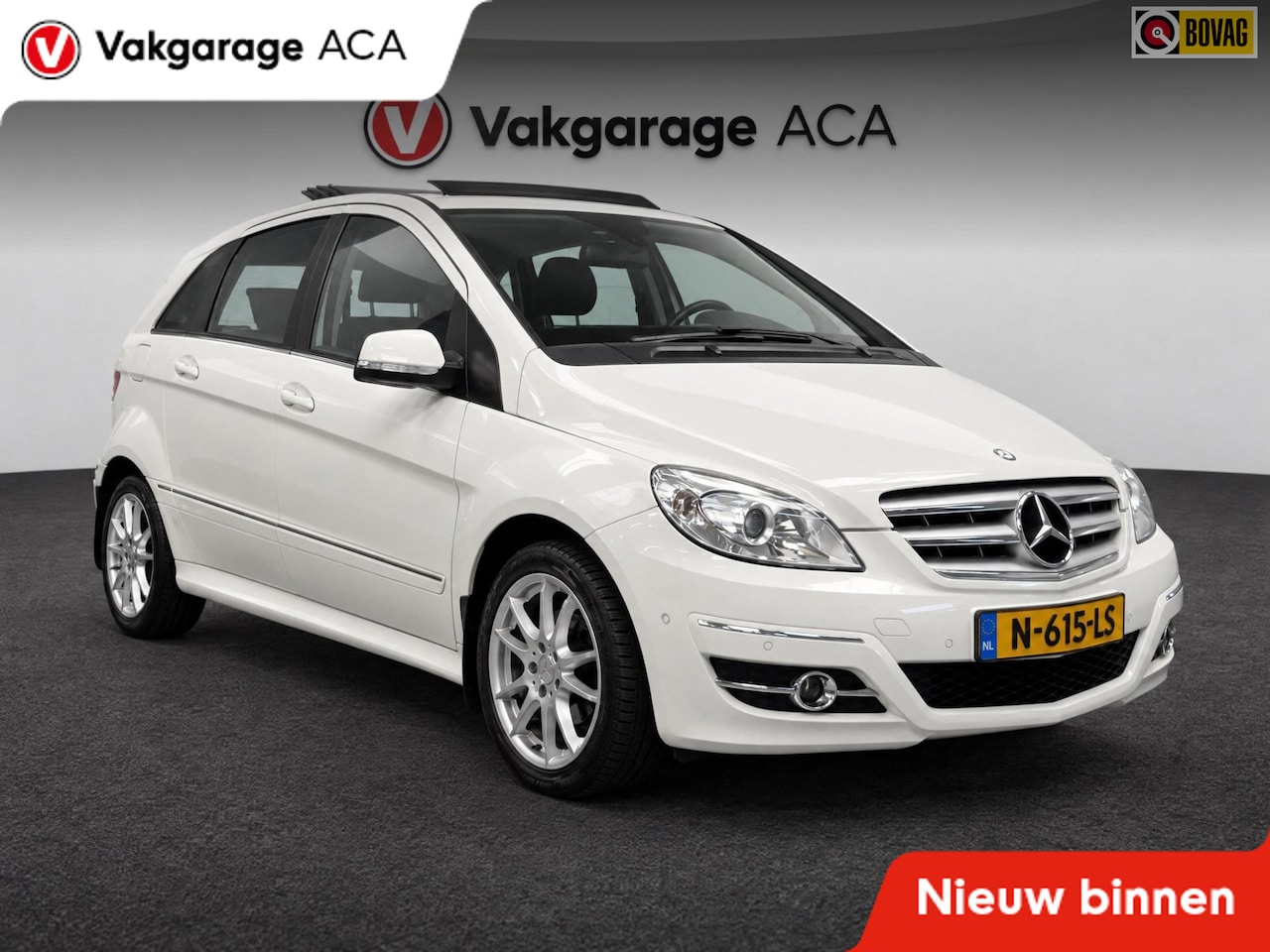 Mercedes-Benz B-klasse - 200 // PANORAMADAK // PDC VOOR&ACHTER // AIRCO // TREKHAAK // CRUISE // - AutoWereld.nl