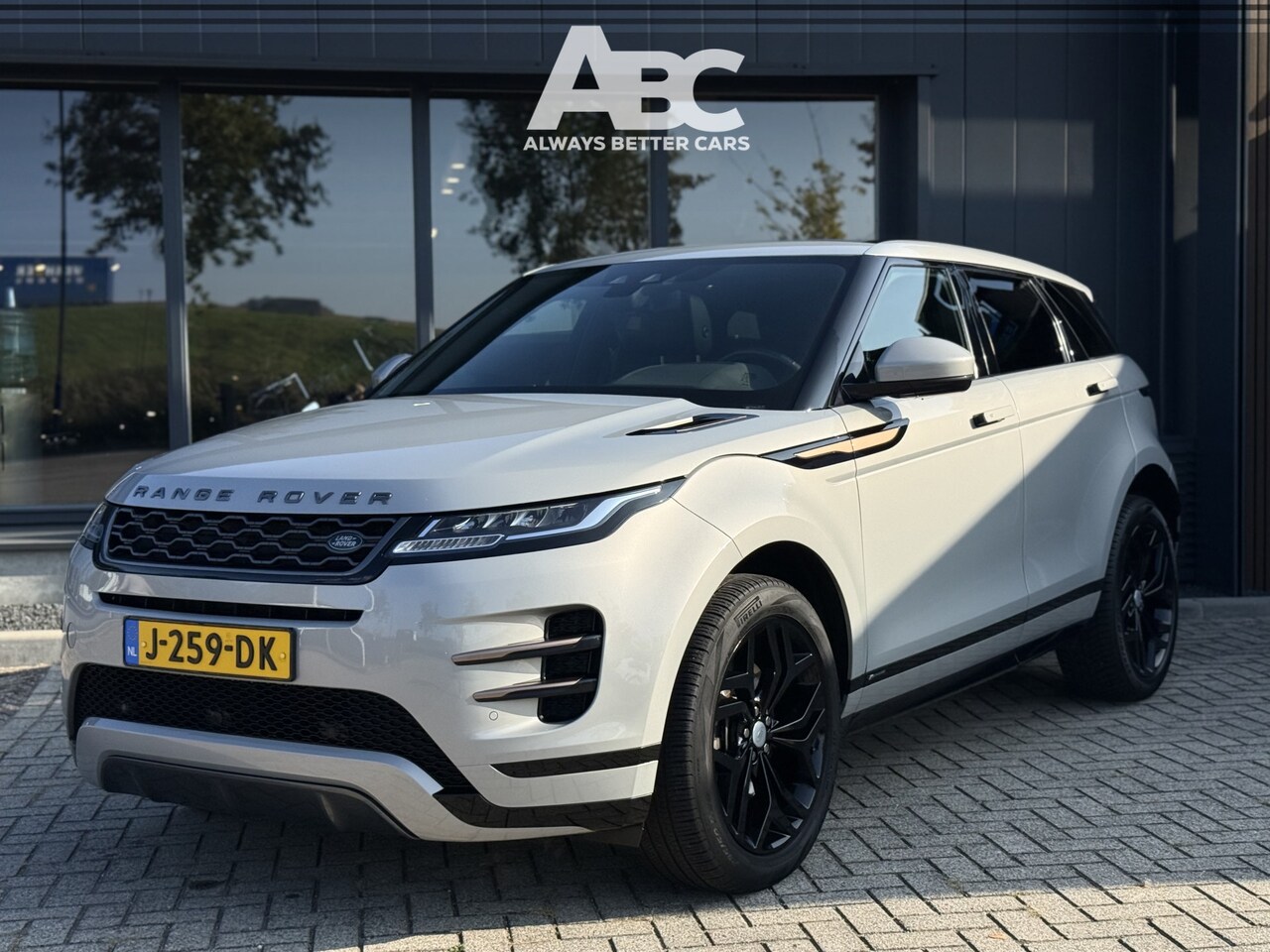 Land Rover Range Rover Evoque - 2.0 P200 AWD R-Dynamic S 2.0 P200 AWD R-Dynamic S Pano - AutoWereld.nl