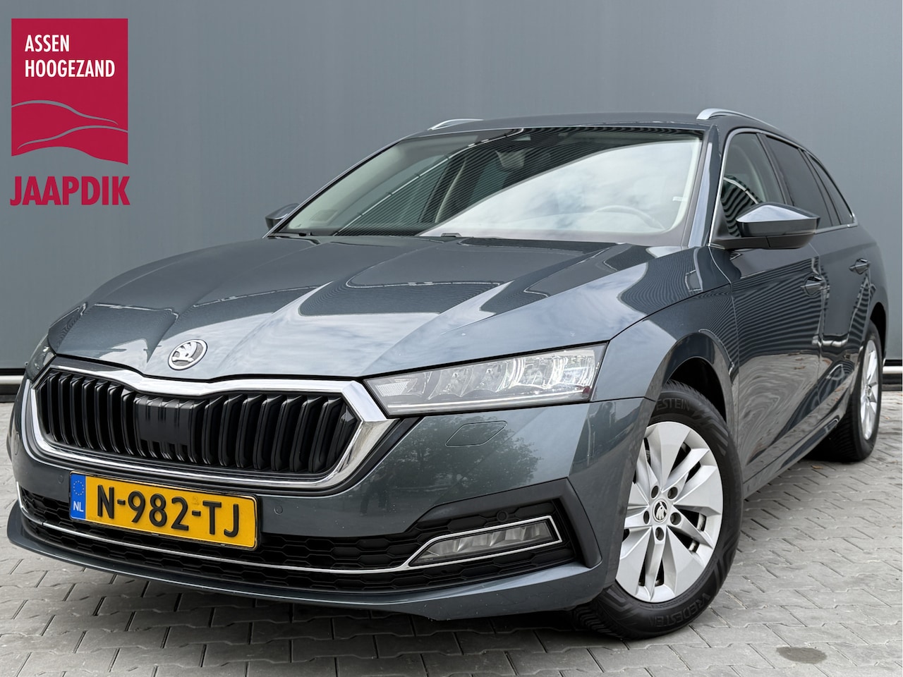 Skoda Octavia Combi - BWJ 2021 | 1.5TSI 150PK Business Ed AUTOMAAT | TREKHAAK | CLIMA | NAVI | STOELVERW | PDC 2 - AutoWereld.nl