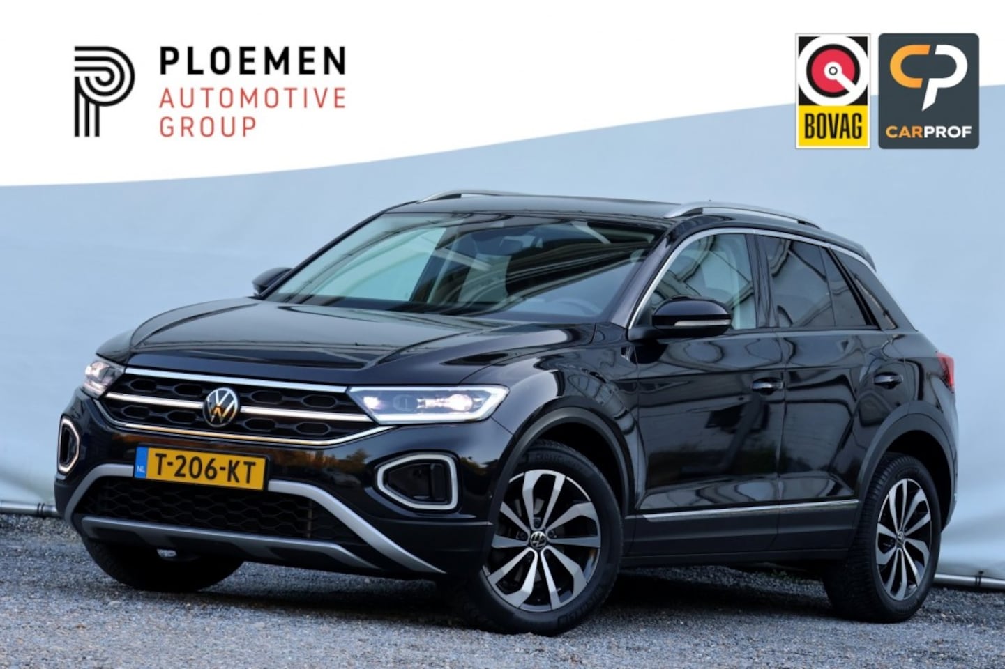 Volkswagen T-Roc - 1.5 TSI Style - 150 pk **IQ Light / Camera / Massage / Carplay / Side Assist - AutoWereld.nl
