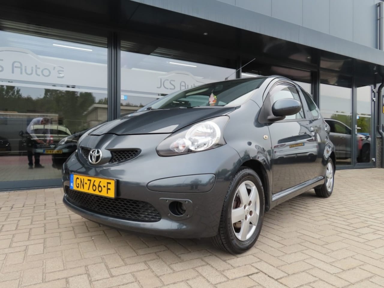 Toyota Aygo - 1.0-12V + Elektrisch Pakket 14 Inch 2006 - AutoWereld.nl