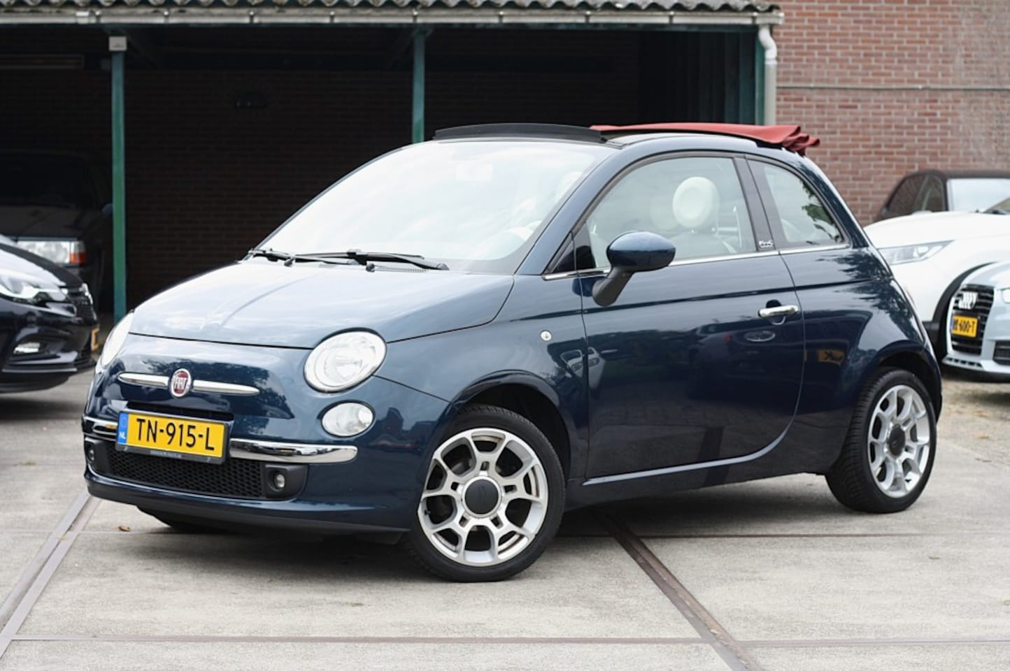 Fiat 500 - Cabrio 1.2 Lounge / Airco / PDC - AutoWereld.nl