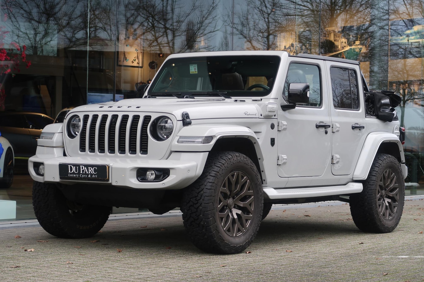 Jeep Wrangler - BRUTE Richmond / Landaulette / Bruin Leder - AutoWereld.nl