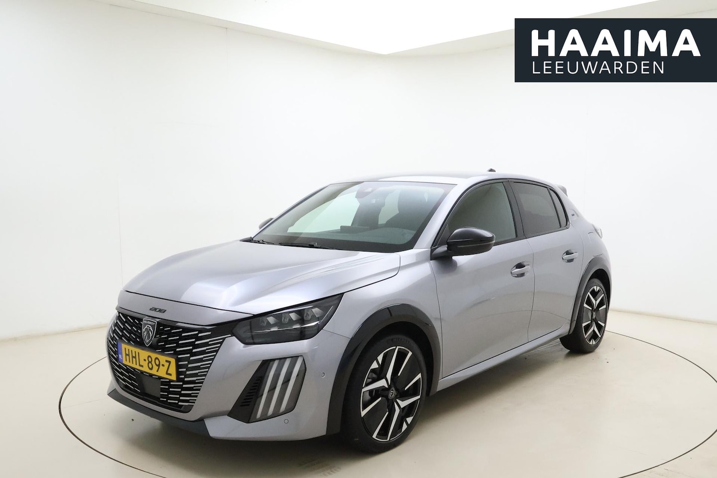 Peugeot 208 - 1.2 Hybrid 145 e-DCS6 GT | Cruise control adaptief met Stop&Go | Camera voor & achter | St - AutoWereld.nl