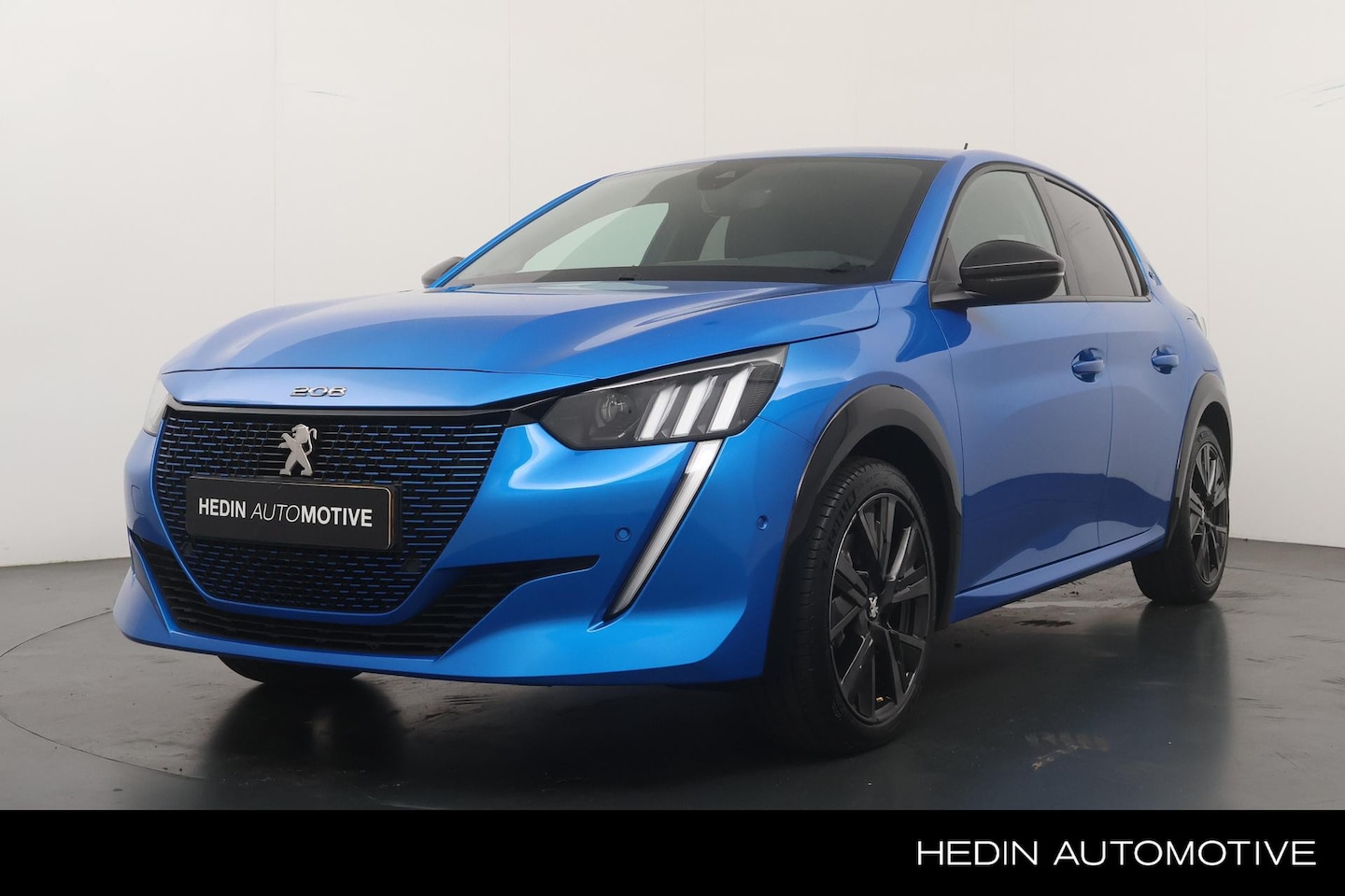 Peugeot 208 - GT 350 50 kWh | SOH 96% | Stoelverwarming | Parkeer Camera | Dodehoek detectie | Navigatie - AutoWereld.nl