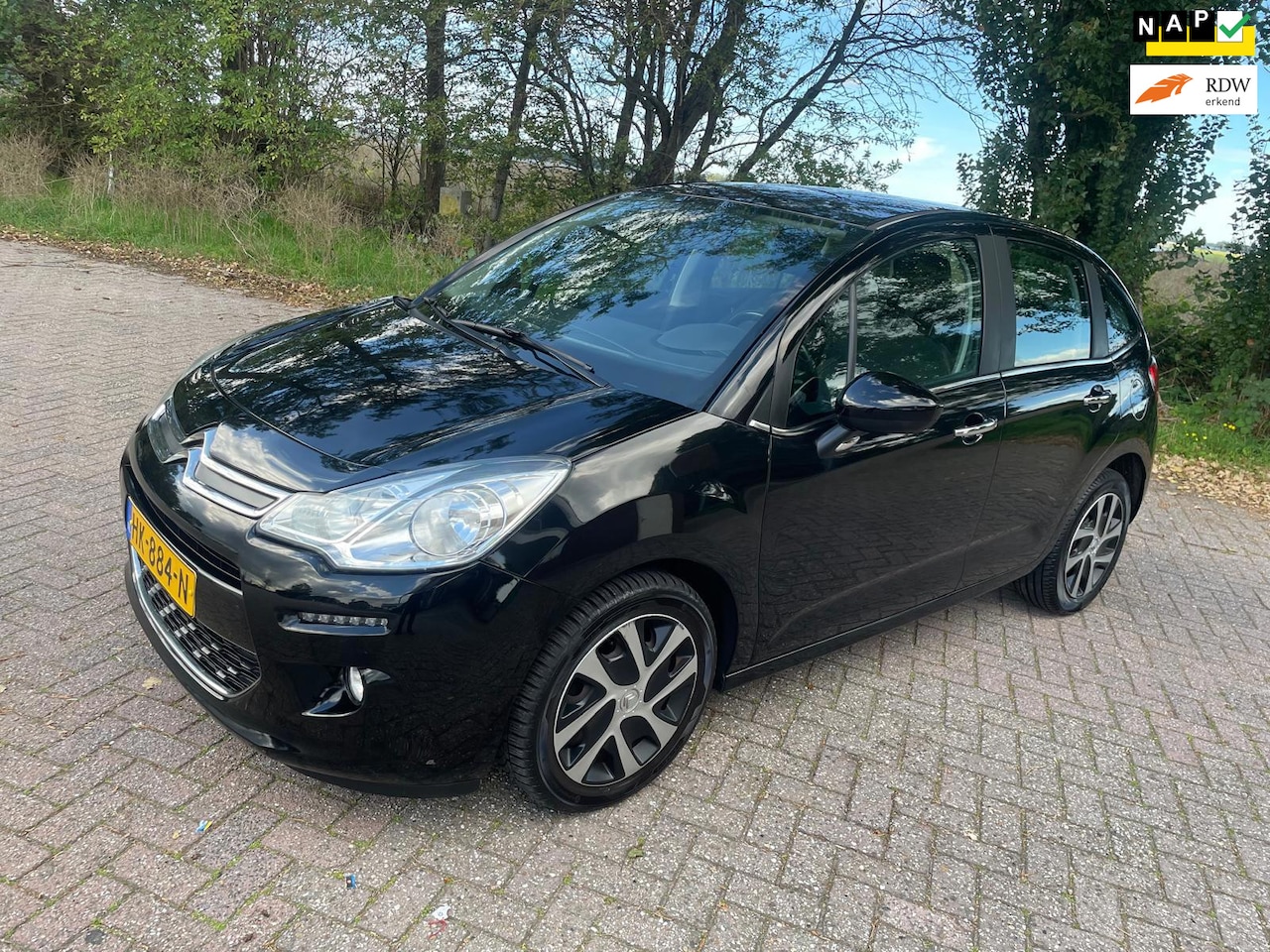 Citroën C3 - 1.2 PureTech Collection Eerste eigenaar - AutoWereld.nl