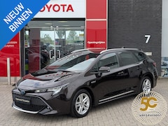 Toyota Corolla Touring Sports - 1.8 Hybrid Active BRUIN MET. TREKHAAK ELEK. ACHTERKLEP STUUR- & STOELVERWARMING