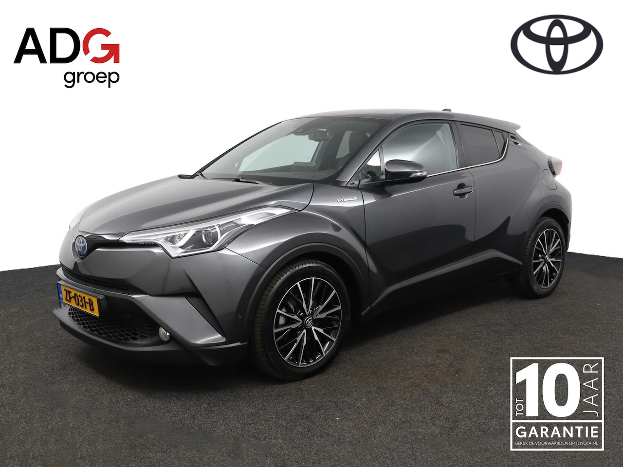 Toyota C-HR - 1.8 Hybrid Executive | Trekhaak | Half lederen bekleding | Premium audio | Stoelverwarming - AutoWereld.nl