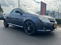 Opel Tigra TwinTop - 1.8-16V Rhythm | Airco | Camera | Bluetooth | NAVI | Lederen Bekleding