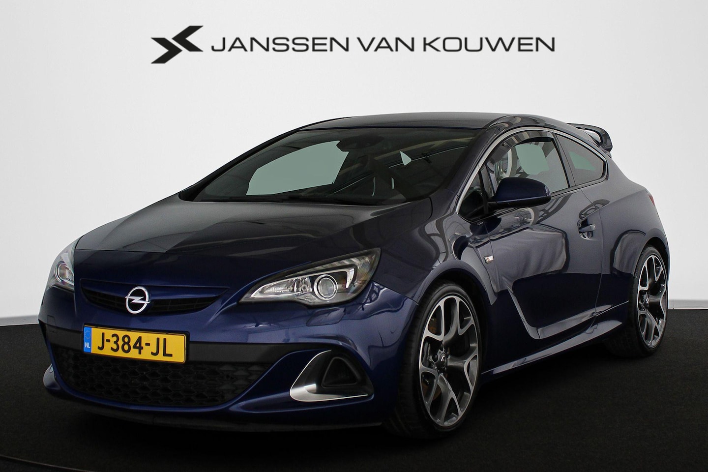 Opel Astra GTC - 2.0 Turbo OPC 280PK Leder Recaro Kuipstoelen Infinity Stoelverwarming 20" - AutoWereld.nl