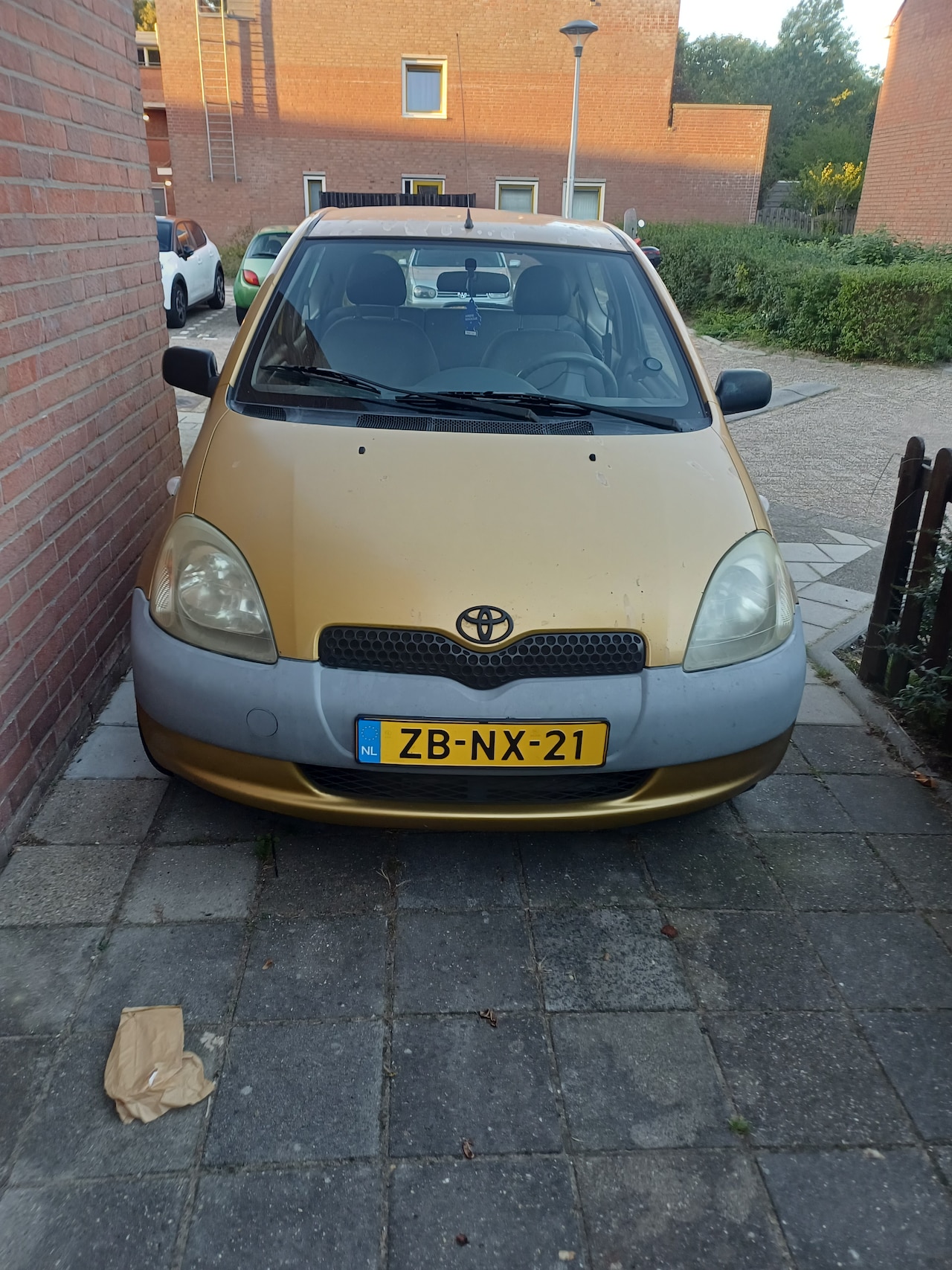 Toyota Yaris - 1.0-16V VVT-i Terra - AutoWereld.nl