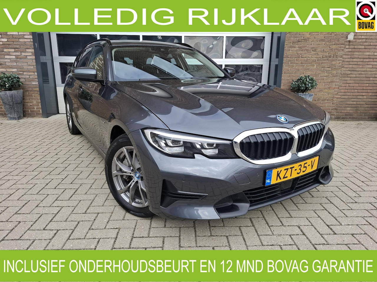 BMW 3-serie Touring - 330e Business Edition Plus trekhaak - AutoWereld.nl