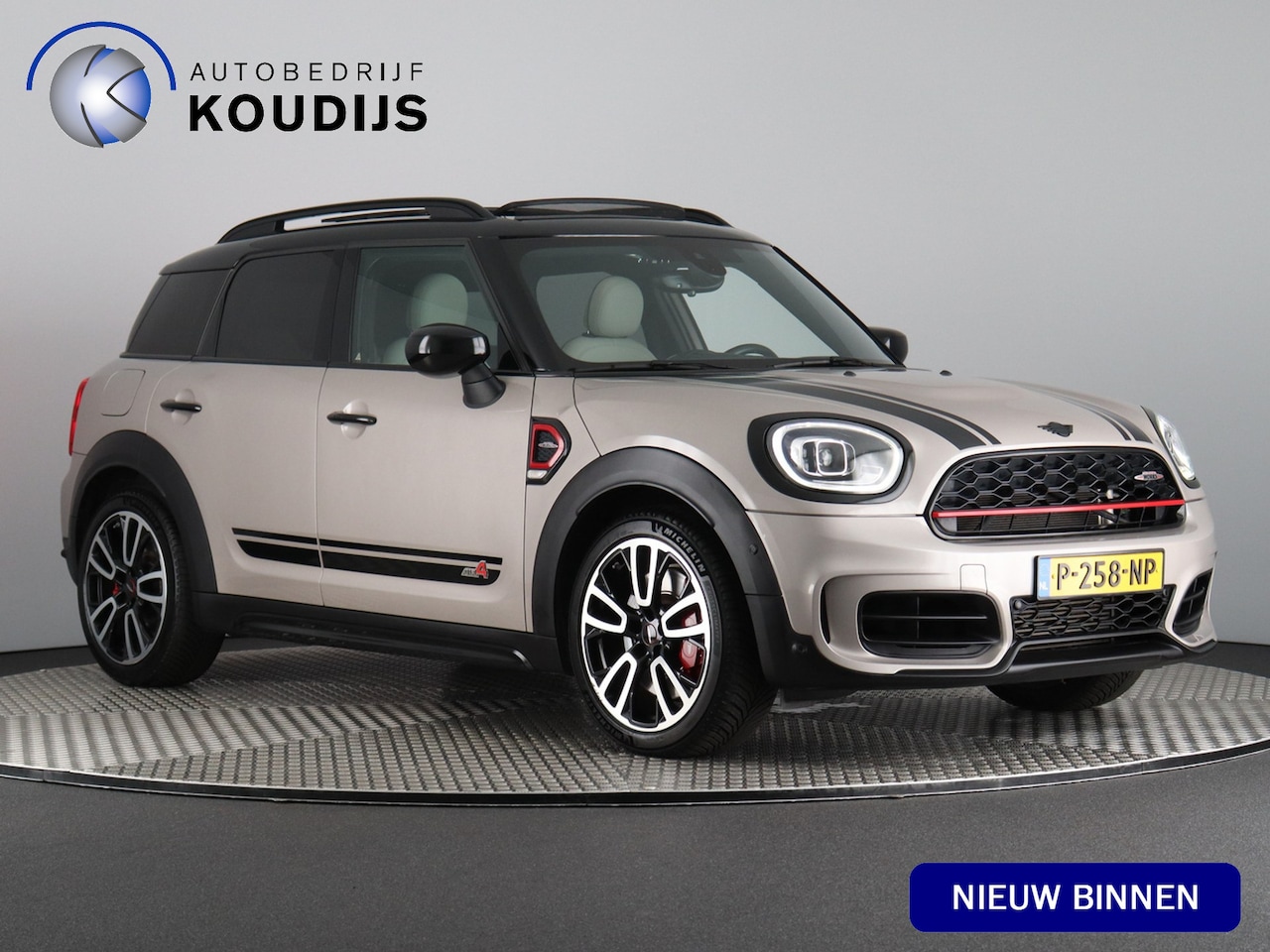 MINI Countryman - 2.0 John Cooper Works ALL4 JCW Pack 306 pk (Pano / ACC / Camera / Head Up / Harman Kardon - AutoWereld.nl