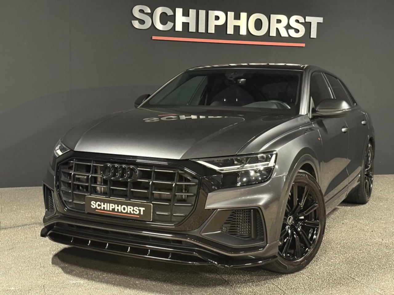 Audi Q8 - 55 TFSIe S-LINE volleer Luchtvering trekhaak sfeer verl mobiltiets garantie - AutoWereld.nl