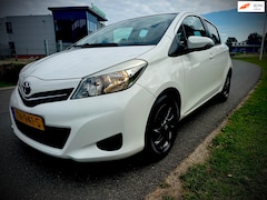 Toyota Yaris - 1.0 VVT-i Aspiration, navigatie, multimedia, apk, airco, 5drs