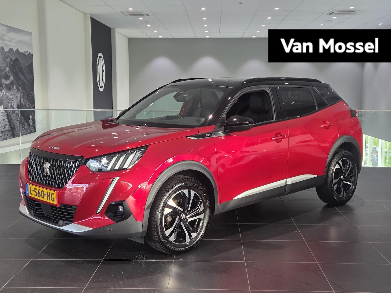 Peugeot 2008 - 1.2 PureTech GT | Automaat | Panoramadak | Camera | Stoelverwarming - AutoWereld.nl