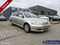 Toyota Avensis Wagon - 1.8 VVTi Linea Luna