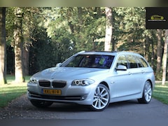 BMW 5-serie Touring - 535i High Executive / Pano / Softclose / Memory