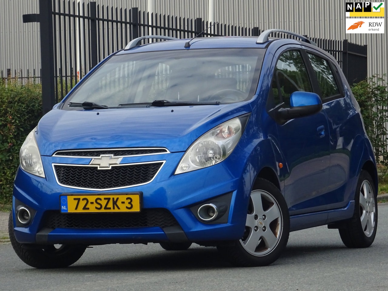 Chevrolet Spark - 1.2 16V LT NAP/AIRCO/PDC/NIEUWE APK - AutoWereld.nl
