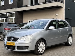 Volkswagen Polo - 1.4-16V Sportline|Nwe apk|Airco|Carplay