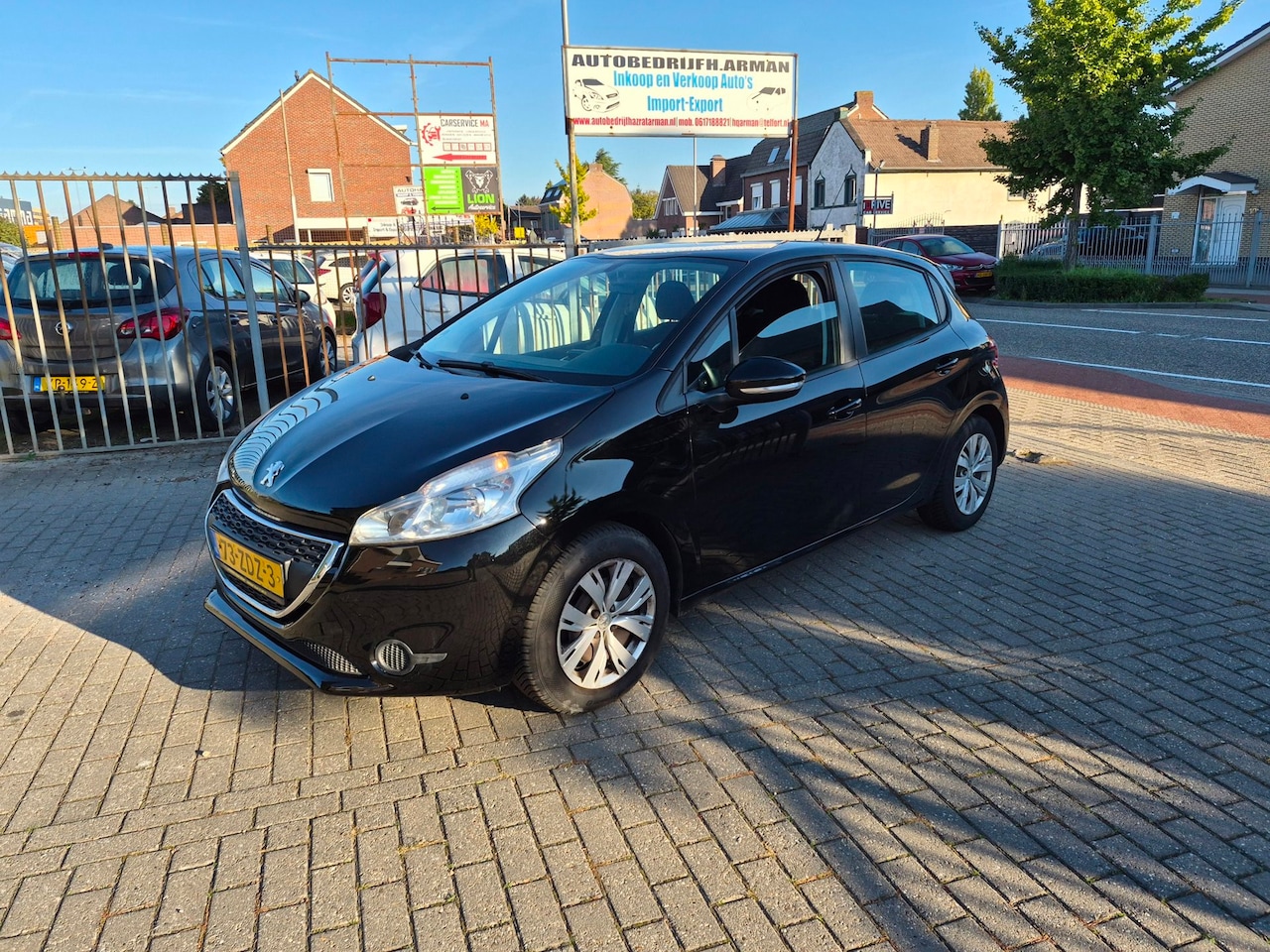 Peugeot 208 - 1.2 Vti Access 1.2 VTi Access - AutoWereld.nl