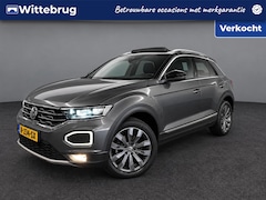 Volkswagen T-Roc - 1.5 TSI Sport / Pano / Digitaal dashboard / Camera / Parkeersensoren V+A / Navigatie / App