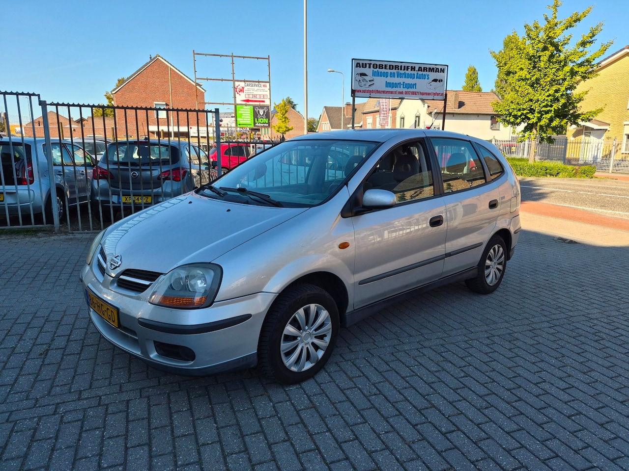 Nissan Almera Tino - 1.8 Comfort 1.8 Comfort - AutoWereld.nl