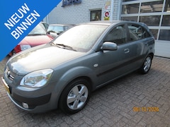 Kia Rio - 1.6 CVVT X-ecutive