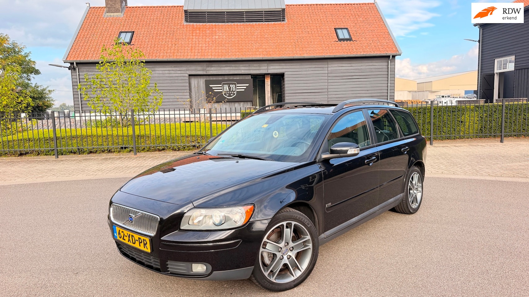 Volvo V50 - 2.4 Edition II Sport Airco/ecc Automaat Leer Schuifdak Trekhaak - AutoWereld.nl