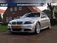 BMW 3-serie - 318i Business Line Sport Aut. | M-Pakket | Xenon | Historie | Sportstoelen | Alcantara | 1