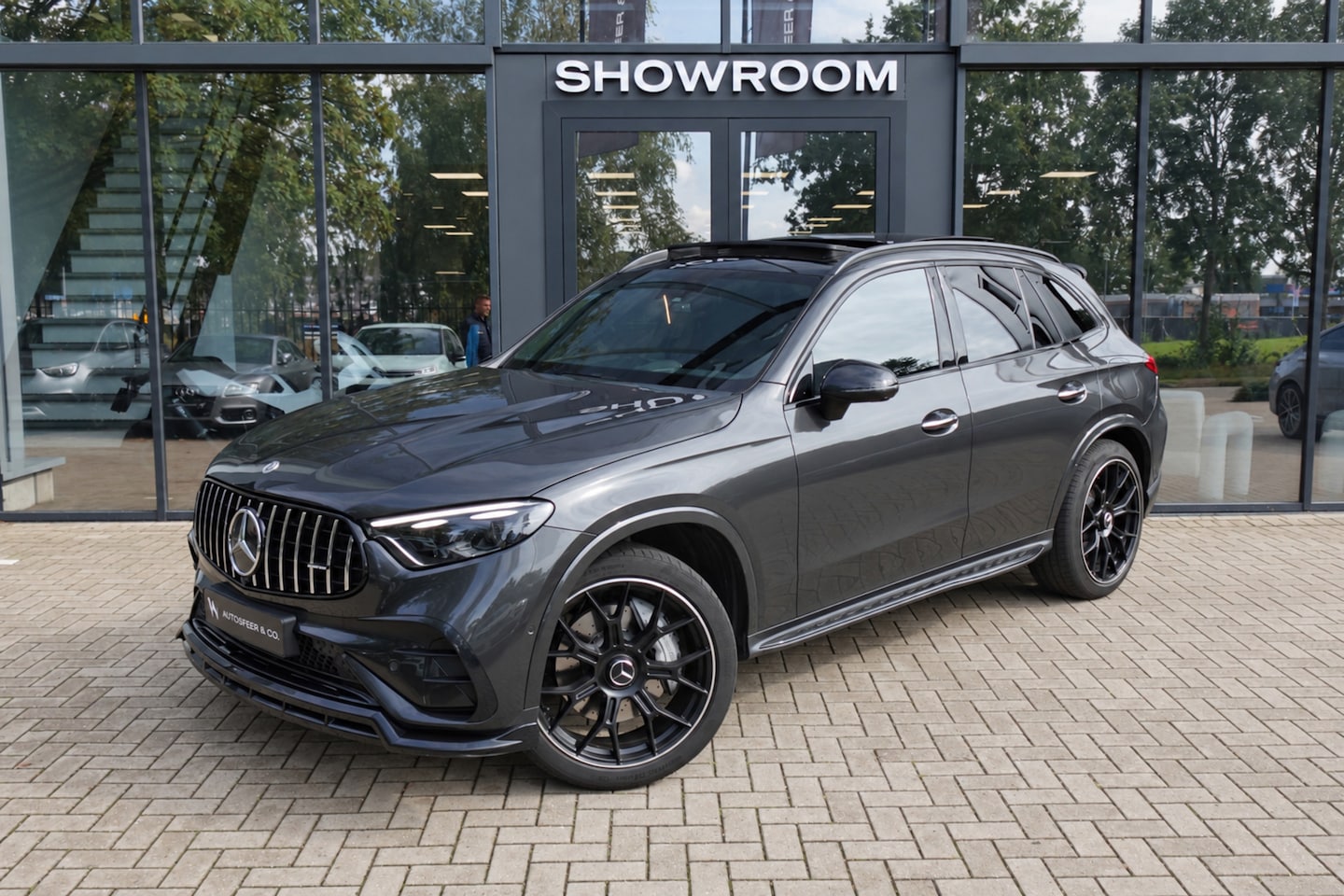 Mercedes-Benz GLC-klasse - GLC 300e 4MATIC AMG Line PANO 360CAM BURMESTER - AutoWereld.nl