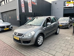 Suzuki SX4 - 1.6 Comfort Trekhaak Airco NAP APK 1 Jaar
