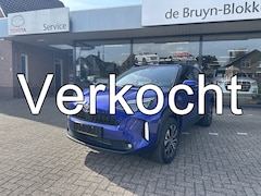 Toyota Yaris Cross - 1.5 Hybrid 130pk Dynamic Apple Carplay / Android auto stoelverwarming / stuurwielverwarmin