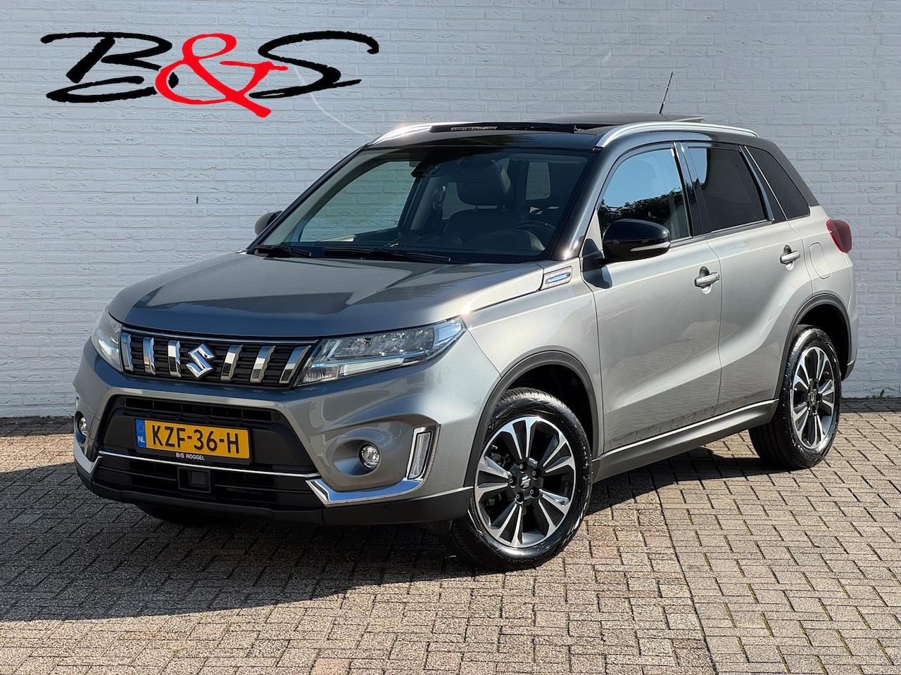 Suzuki Vitara - 1.5 Hybrid Style Rhino Edition Panorama dak Led Leder Verwarmde stoelen - AutoWereld.nl