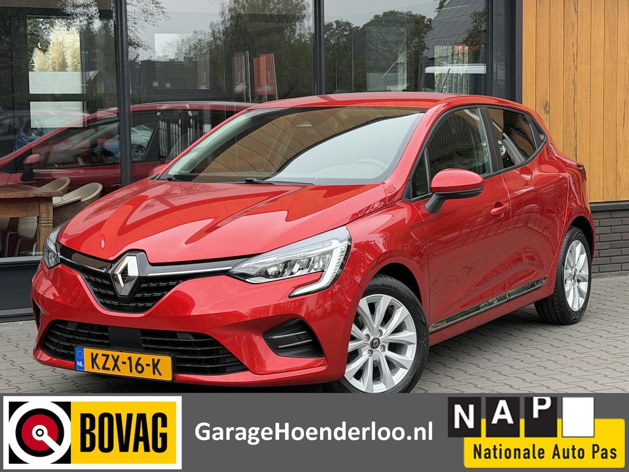Renault Clio - 1.0 Intens Apple Carplay, Stoelverw. Cruise control. Garantie - AutoWereld.nl