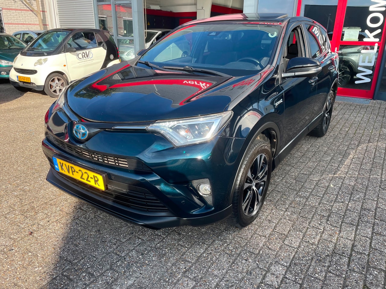Toyota RAV4 - 2.5 Hybrid Black Edition schuifdak awd - AutoWereld.nl
