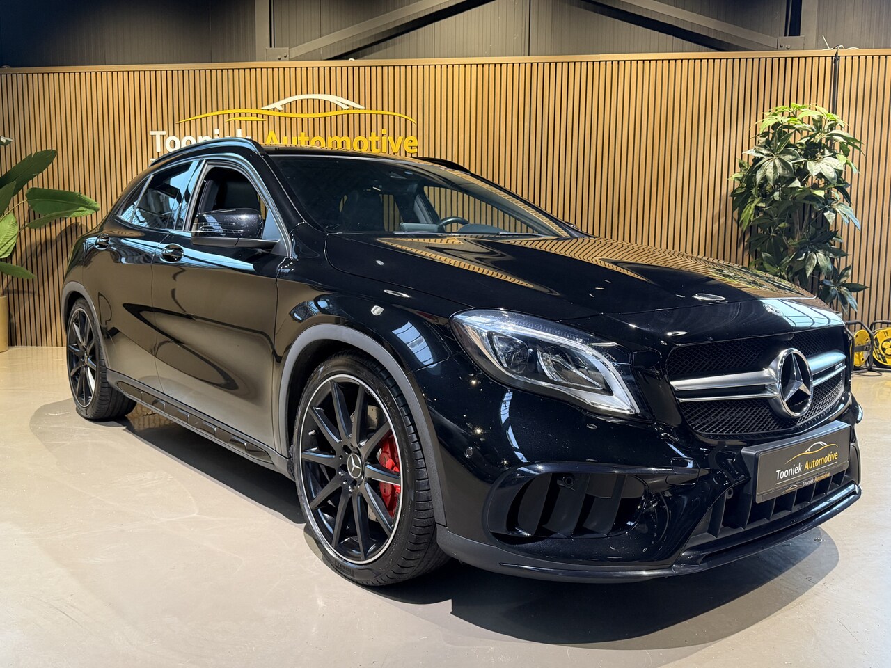 Mercedes-Benz GLA-Klasse - AMG 45 4MATIC Premium - AutoWereld.nl